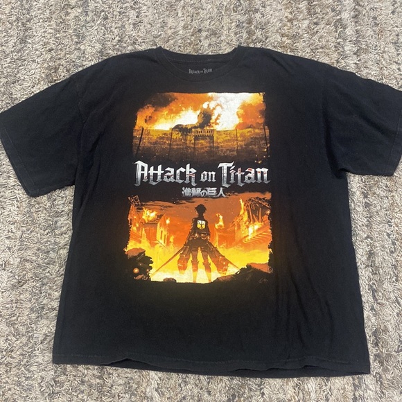 Attack on titan men’s T-shirt size 2X - Picture 2 of 5